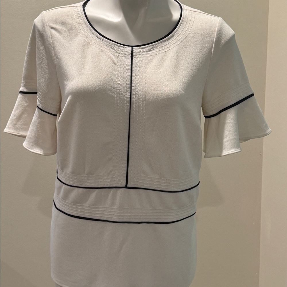 Cream and Navy Blue Banana Republic Tunic size Small